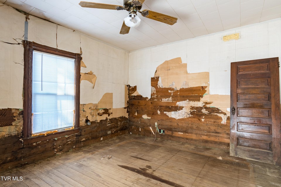 Photo #15: 231 Bill Mauk Road