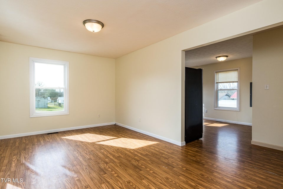 Photo #5: 107 2nd Street