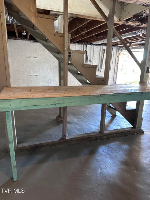 Photo #66: 526 Mount Ida Place