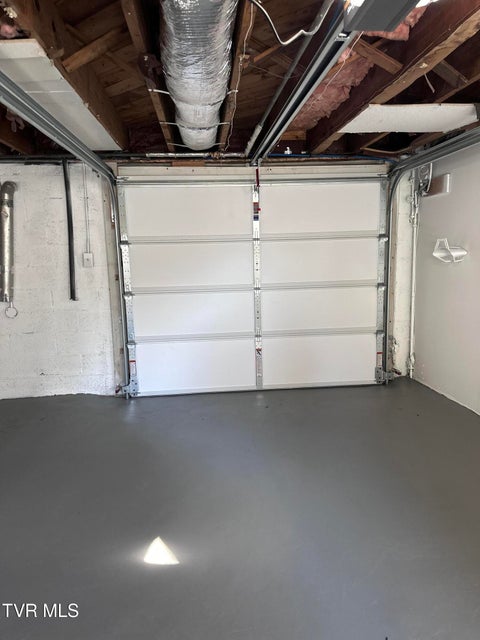 Photo #67: 526 Mount Ida Place