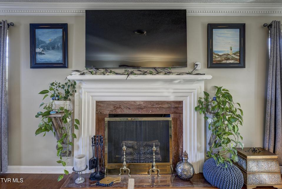 Photo #10: 312 Ivanhoe Drive