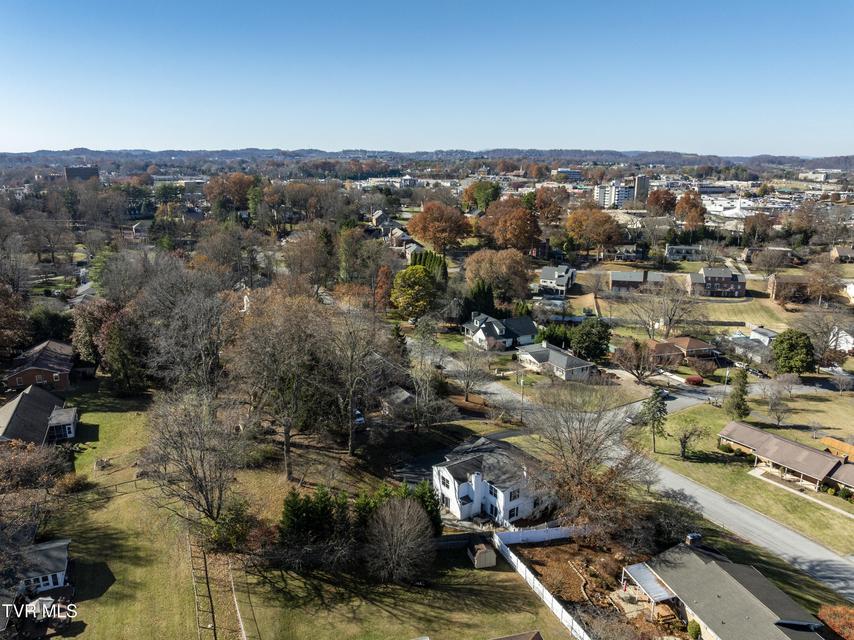 Photo #72: 312 Ivanhoe Drive