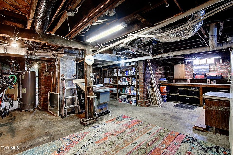 Photo #28: 102 Walnut Street