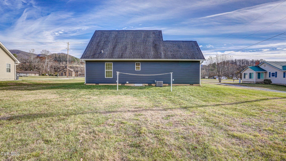 Photo #5: 1805 Highway 91 