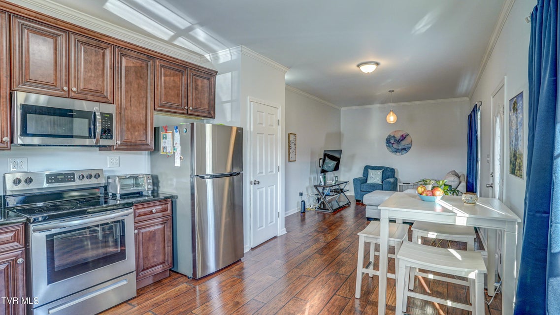 Photo #14: 1805 Highway 91 