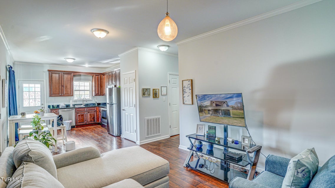 Photo #20: 1805 Highway 91 