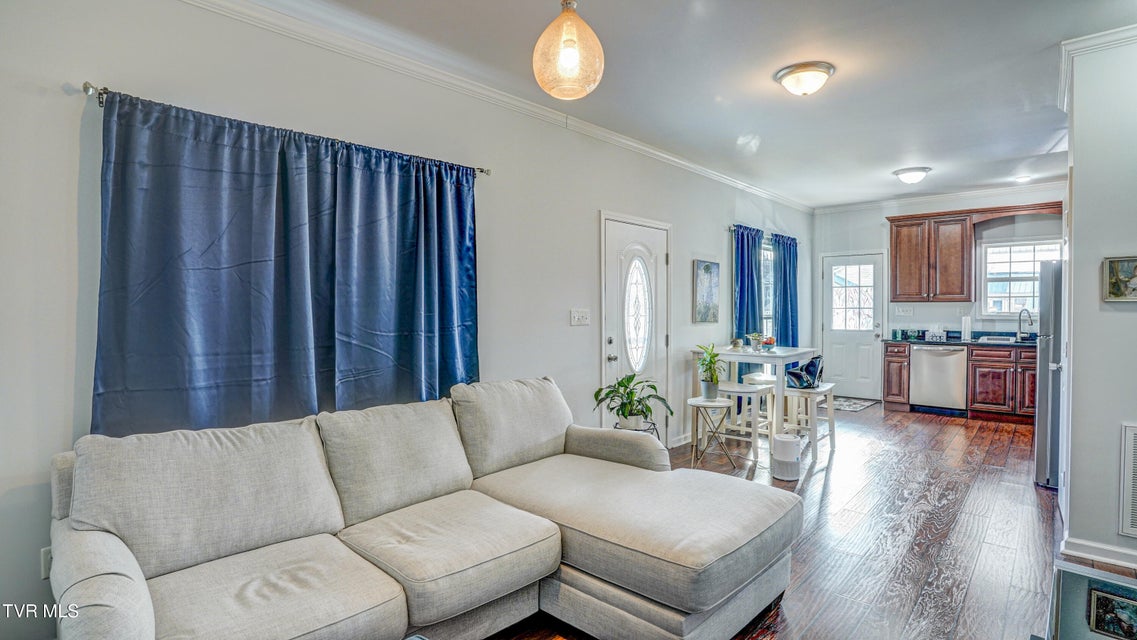 Photo #19: 1805 Highway 91 