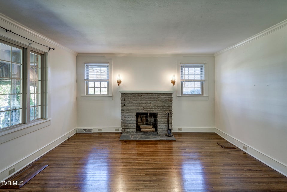 Photo #5: 1208 Main Avenue