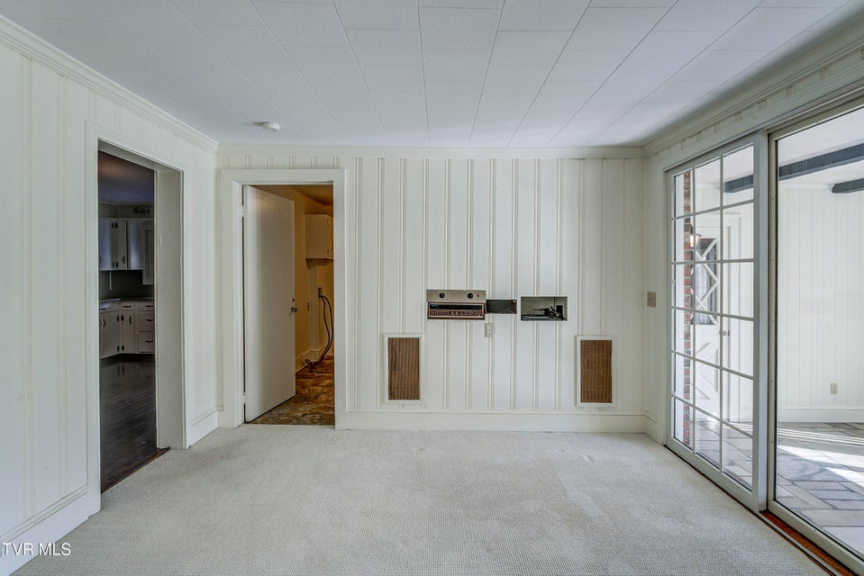 Photo #14: 1208 Main Avenue