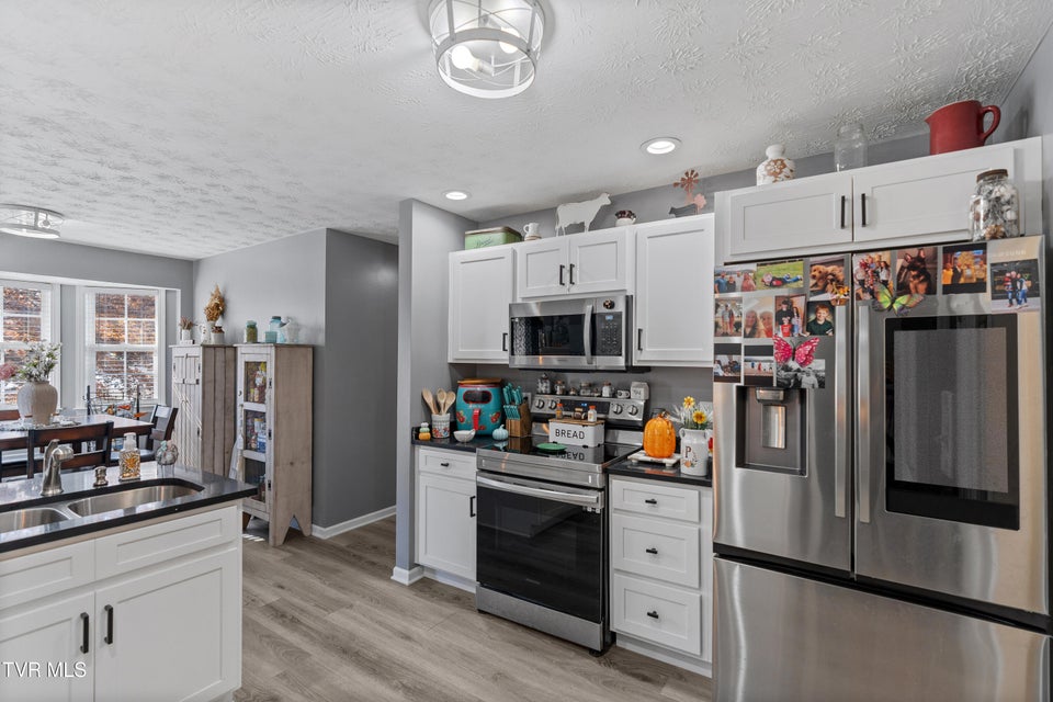 Photo #27: 1416 Church Street