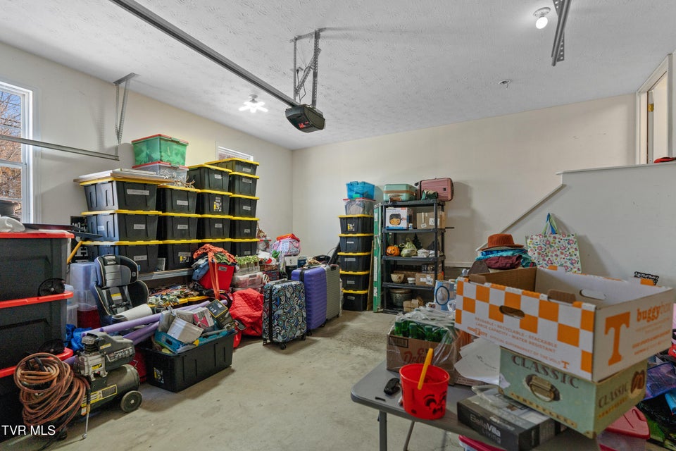 Photo #31: 1416 Church Street