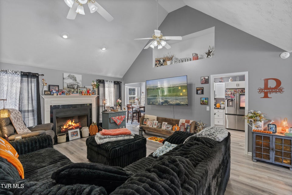 Photo #12: 1416 Church Street