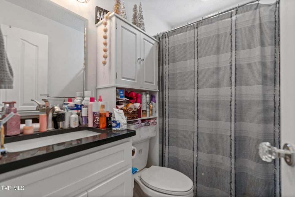 Photo #40: 1416 Church Street