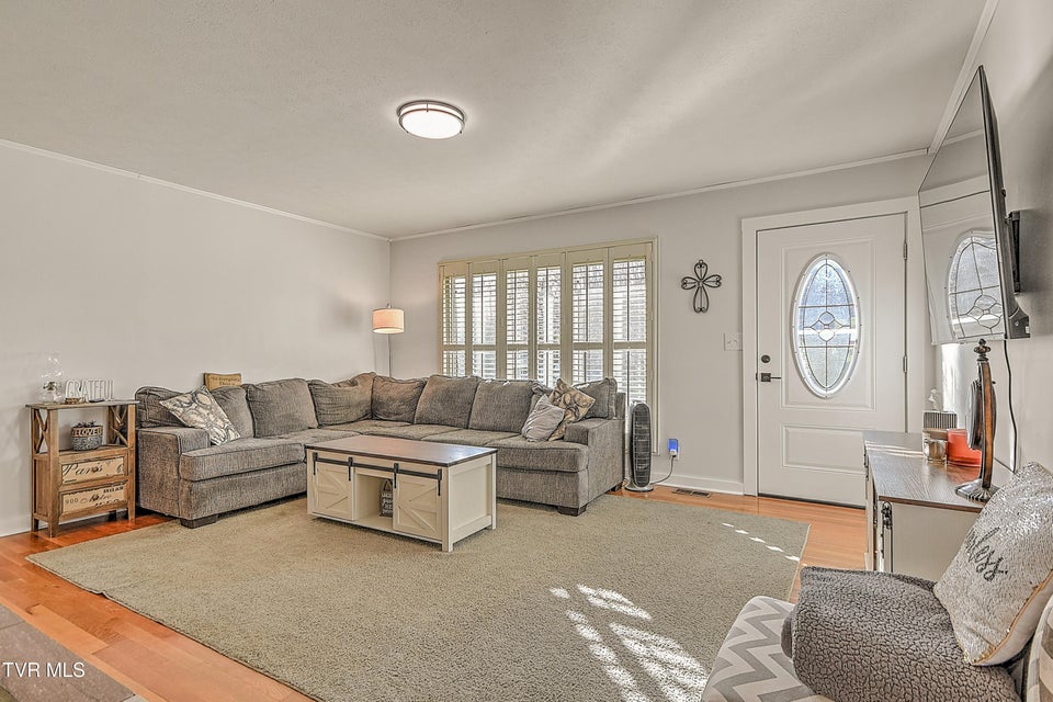 Photo #7: 704 Willow Springs Road