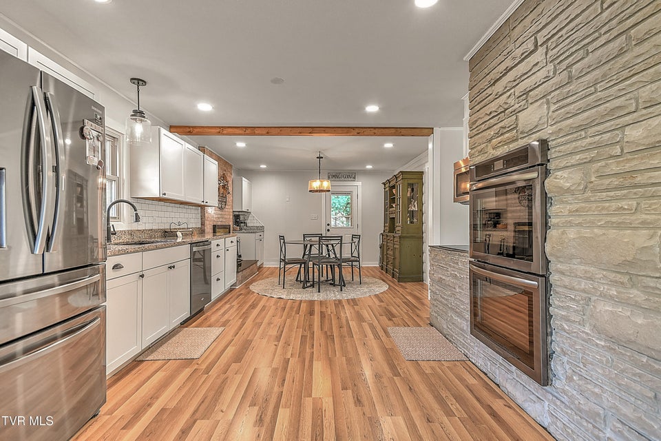 Photo #16: 704 Willow Springs Road