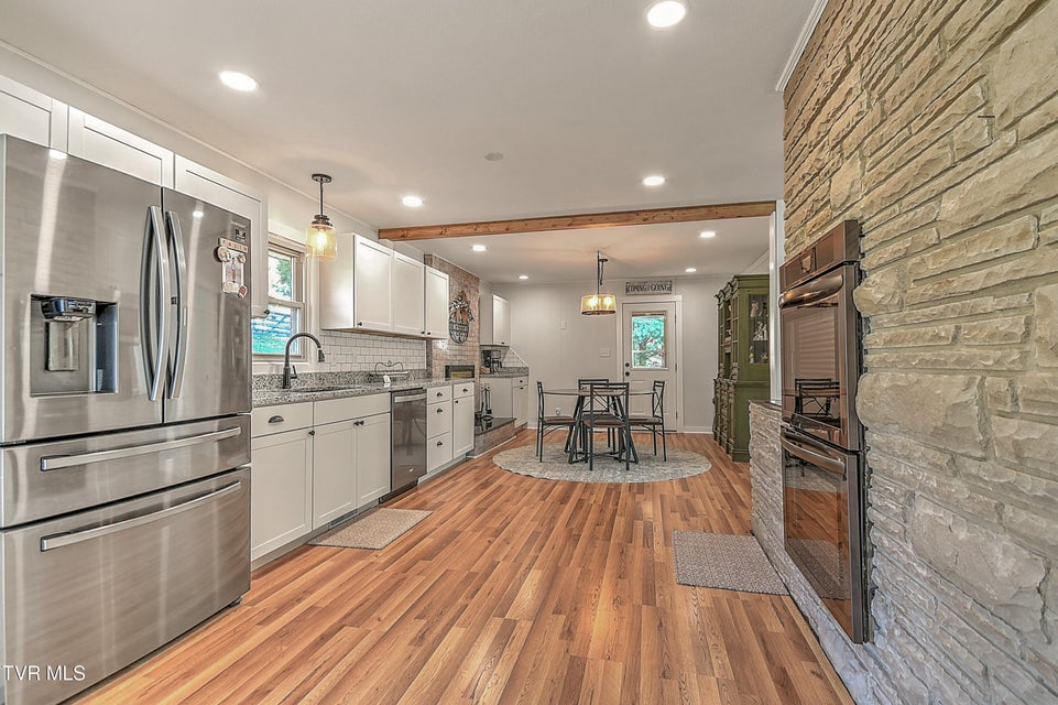 Photo #17: 704 Willow Springs Road