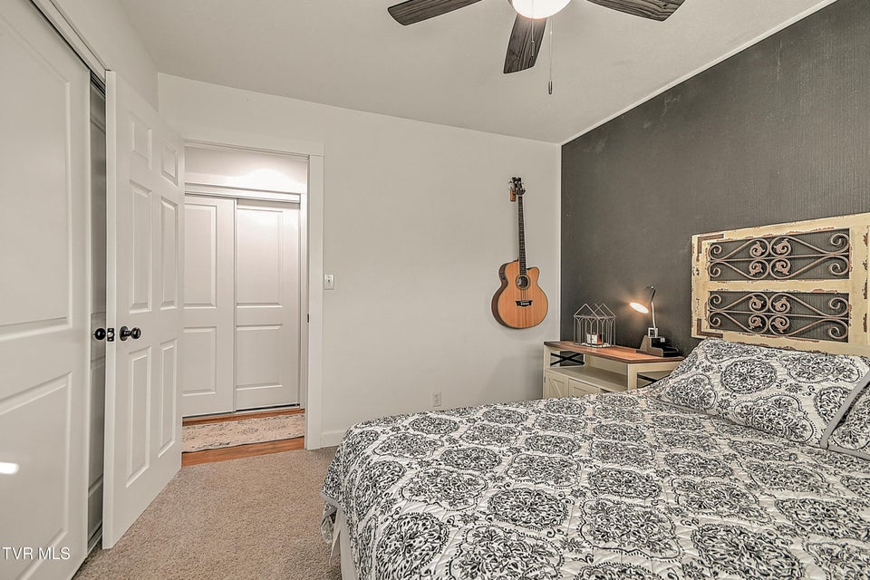 Photo #21: 704 Willow Springs Road