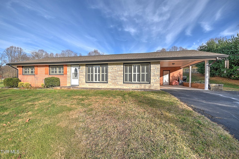 Photo #40: 704 Willow Springs Road