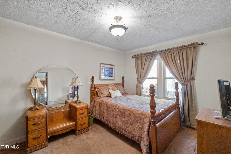 Photo #14: 285 Greystone Road