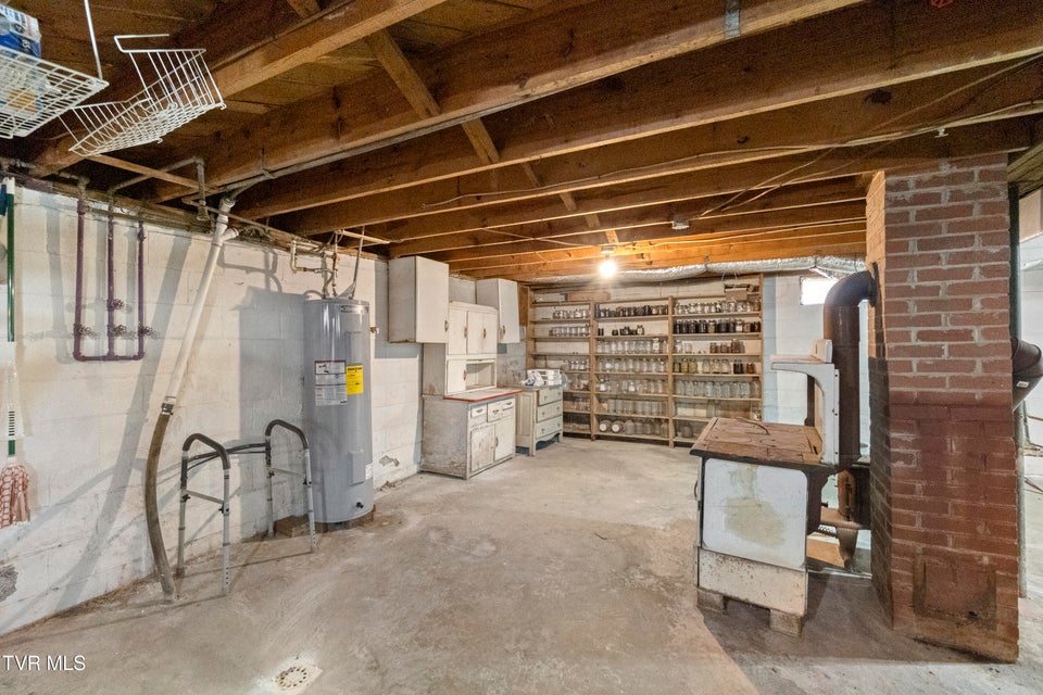 Photo #31: 285 Greystone Road