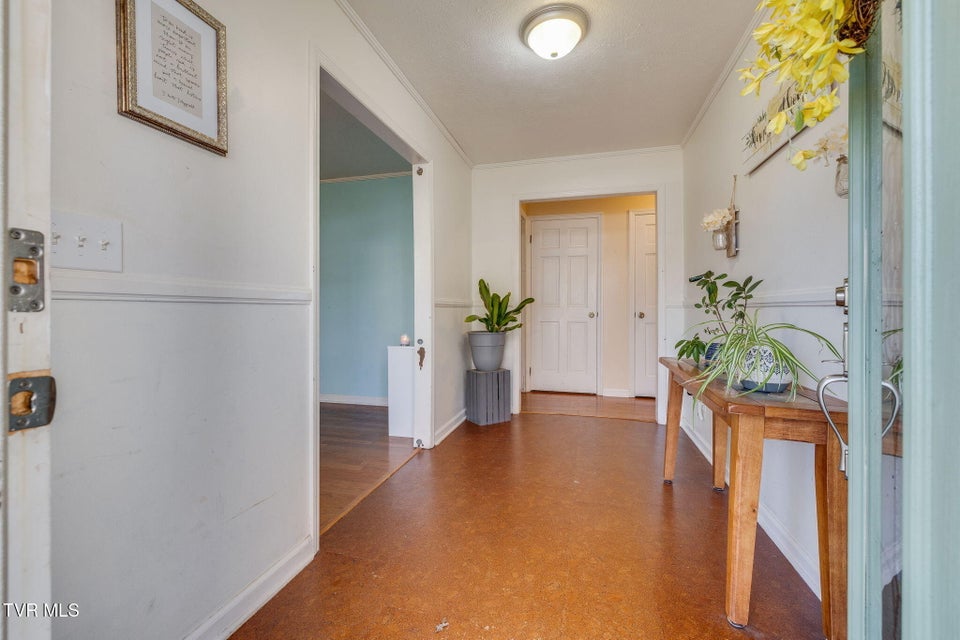 Photo #5: 516 Bramblewood Drive