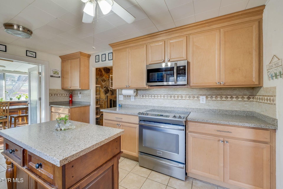 Photo #13: 516 Bramblewood Drive