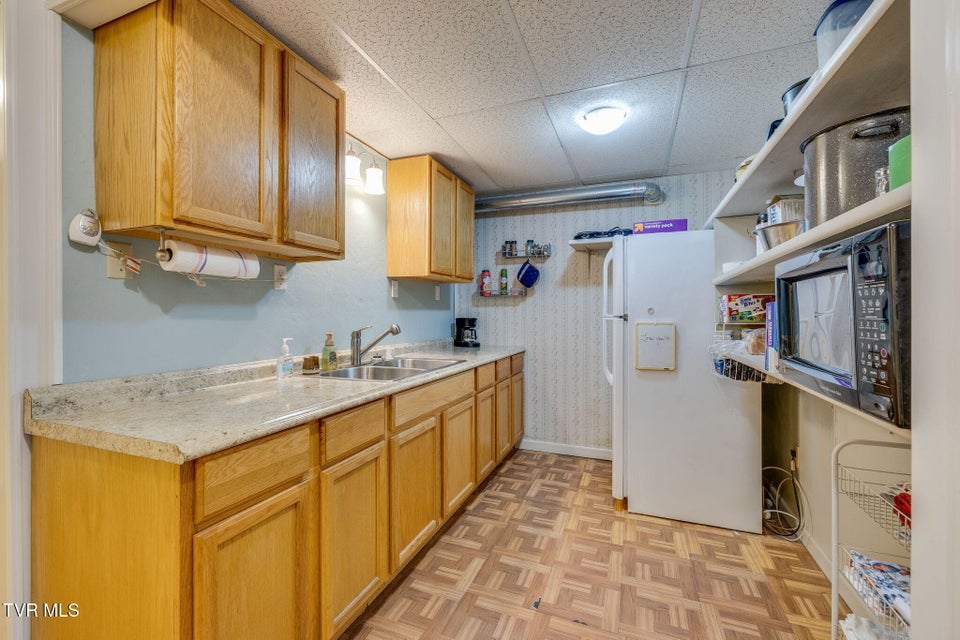 Photo #33: 516 Bramblewood Drive