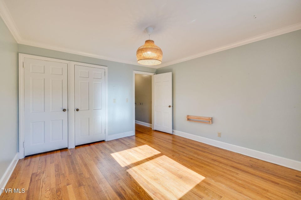 Photo #30: 900 Echo Lane