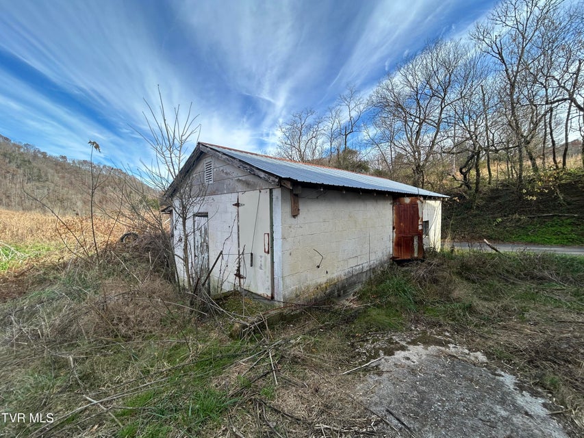 Photo #21: 2151 Horton Ford Road