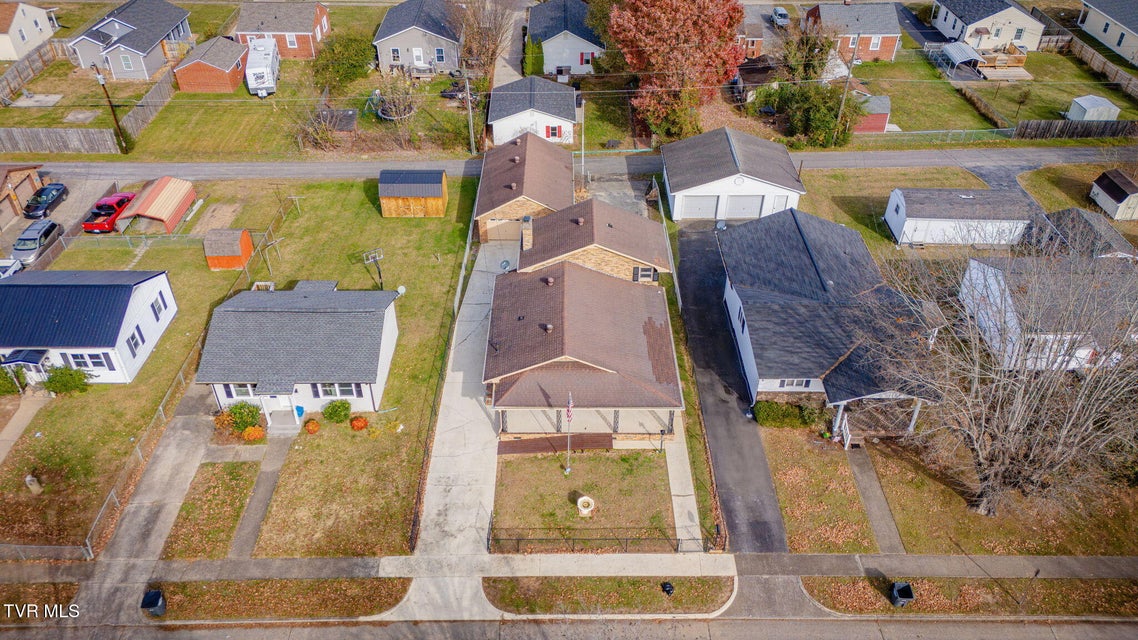 Photo #32: 1556 Redwood Drive