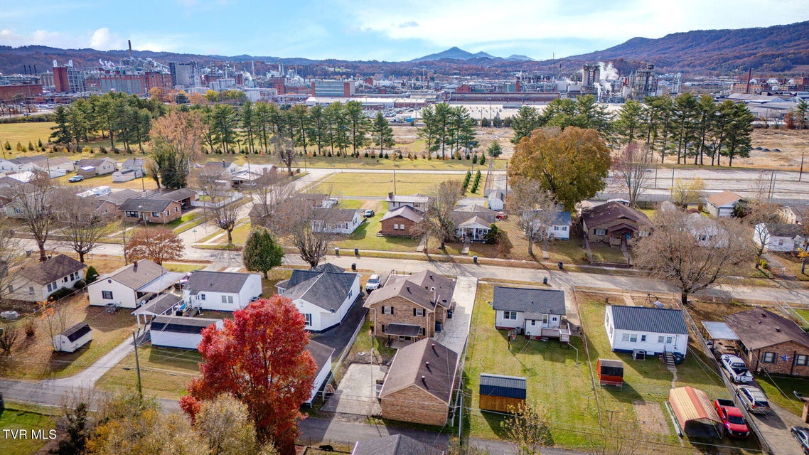 Photo #35: 1556 Redwood Drive