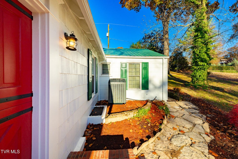 Photo #6: 1256 Catawba Street