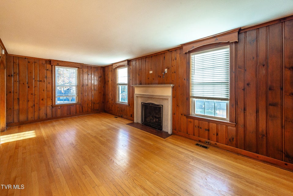 Photo #16: 1256 Catawba Street