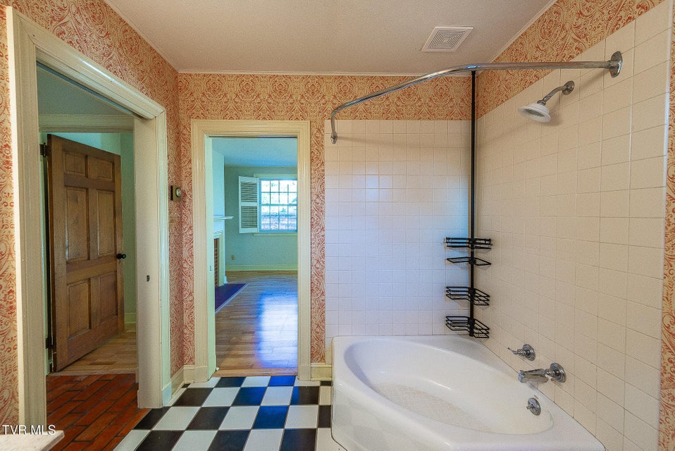 Photo #21: 1256 Catawba Street