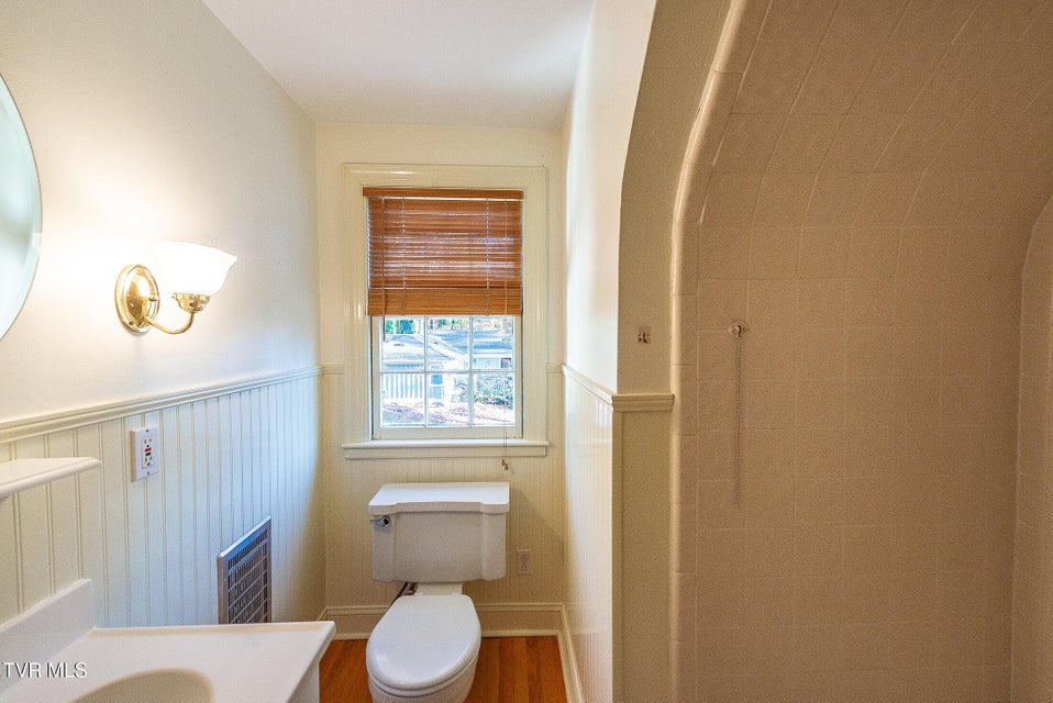 Photo #38: 1256 Catawba Street