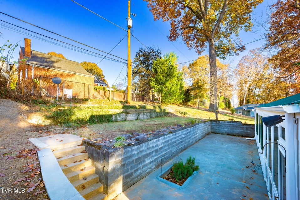 Photo #57: 1256 Catawba Street