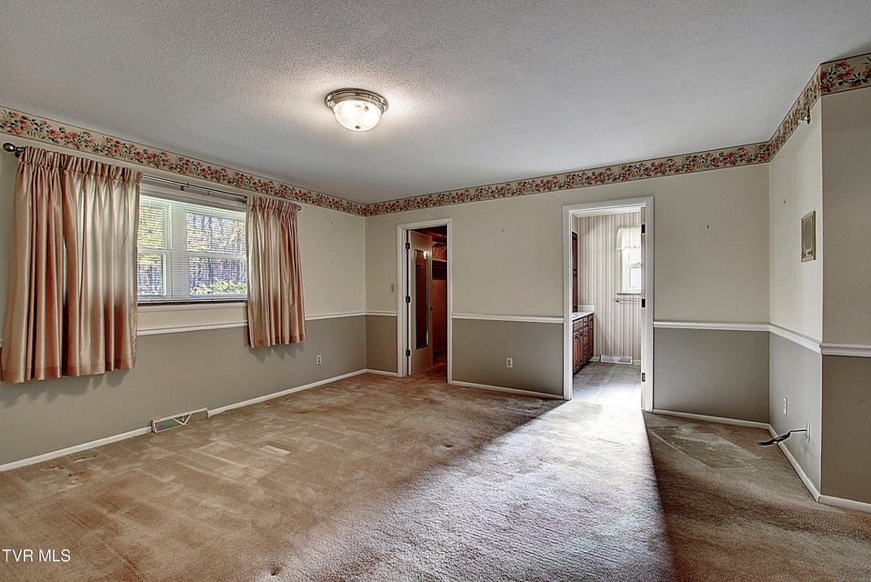 Photo #35: 3602 Cimarron Drive