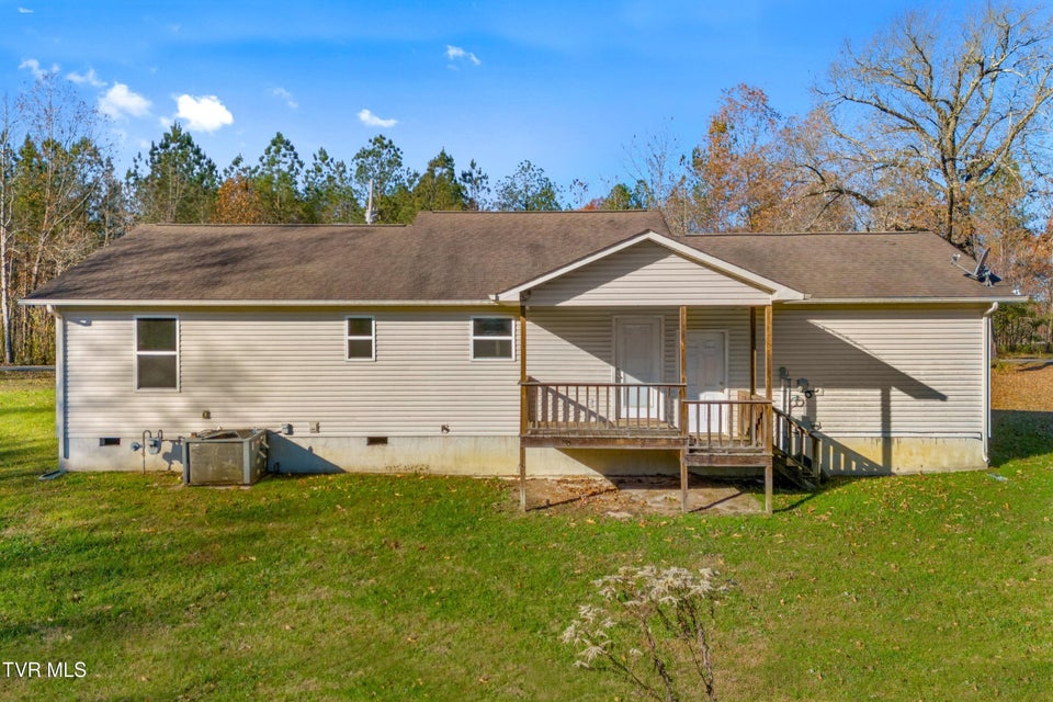 Photo #6: 1930 W Robbins Road