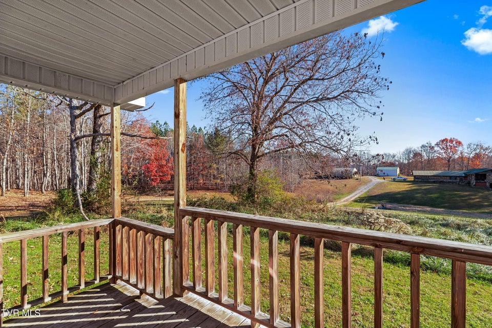 Photo #26: 1930 W Robbins Road