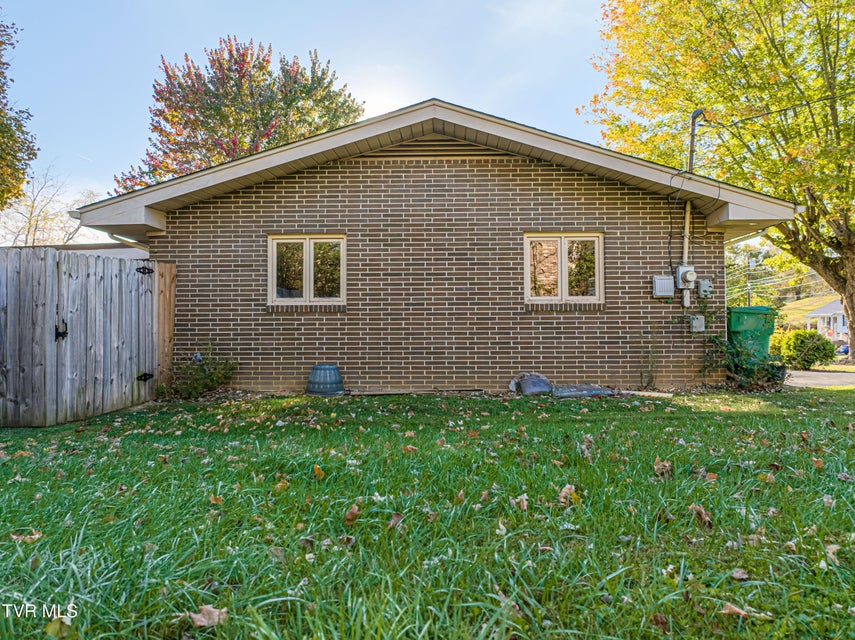 Photo #6: 7282 Southern View Road