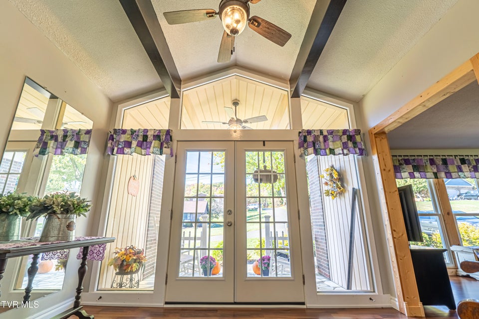 Photo #9: 7282 Southern View Road