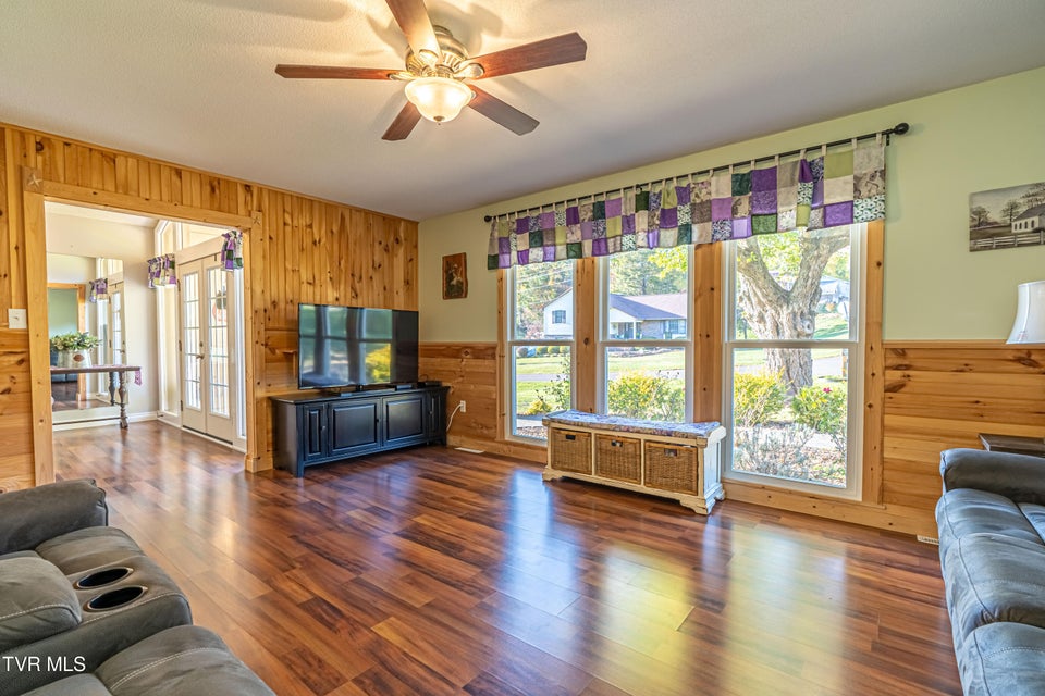 Photo #14: 7282 Southern View Road