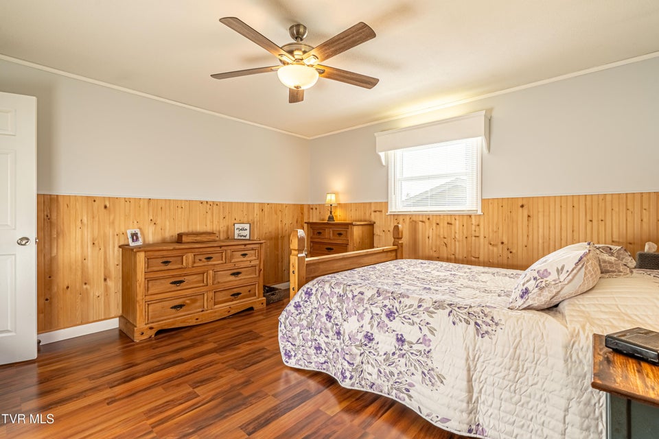 Photo #49: 7282 Southern View Road