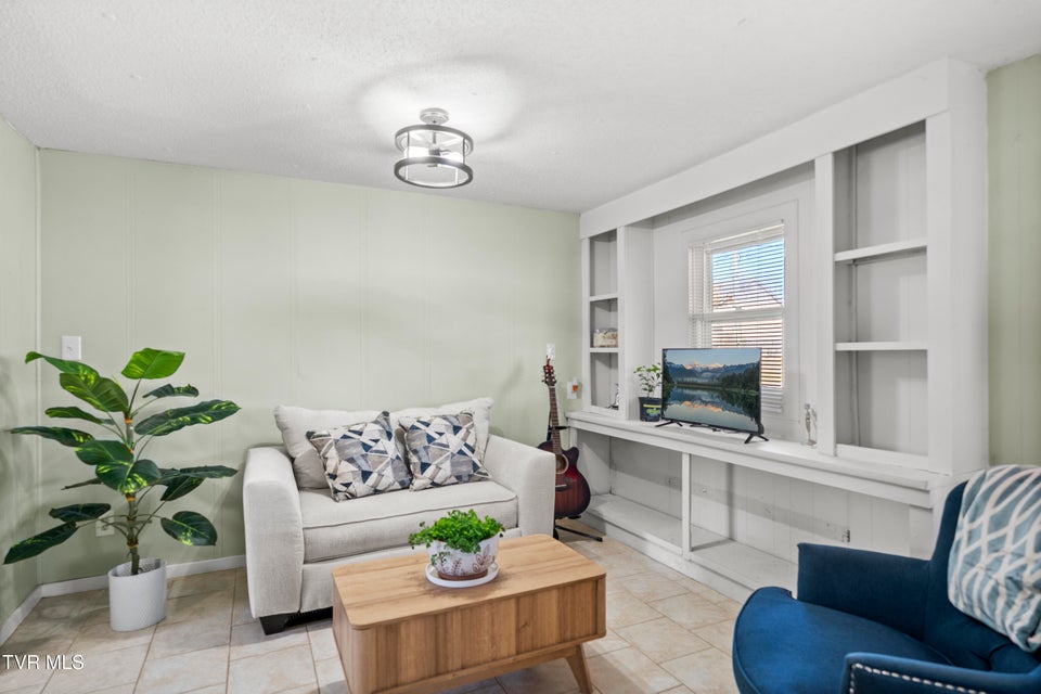 Photo #9: 1193 Shadden Road