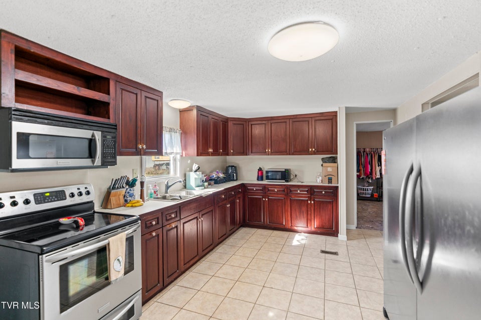 Photo #17: 1193 Shadden Road