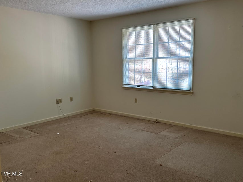 Photo #60: 2217 Sheffield Street Street