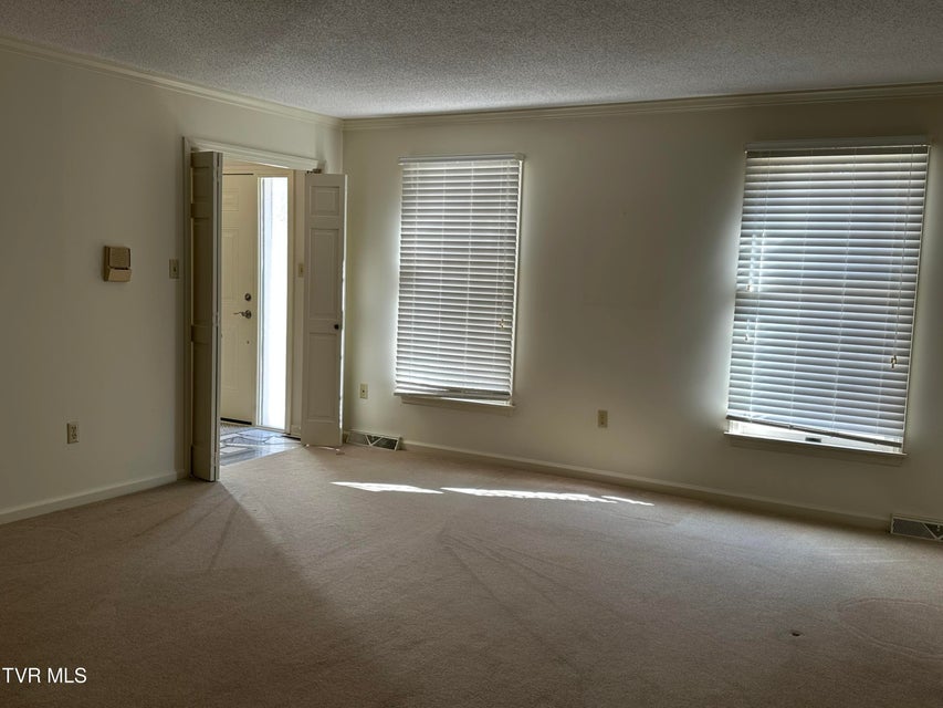 Photo #26: 2217 Sheffield Street Street