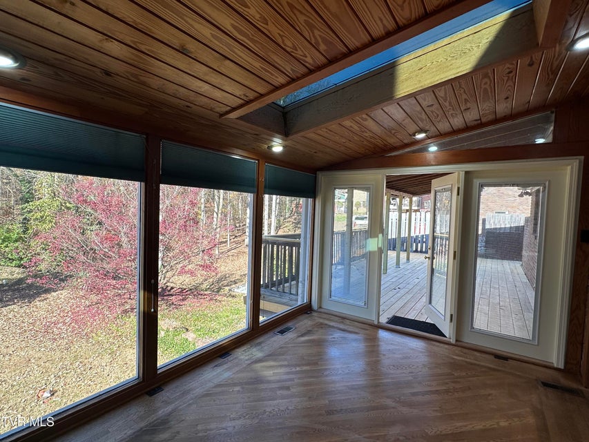 Photo #12: 2217 Sheffield Street Street