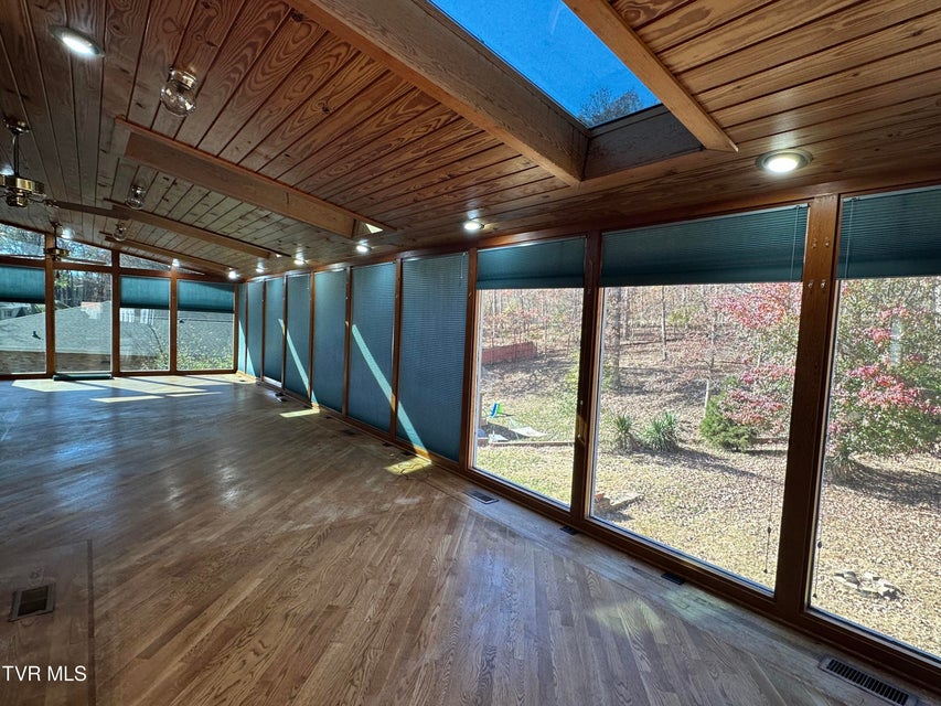 Photo #3: 2217 Sheffield Street Street