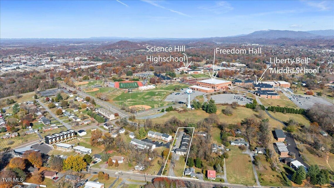 Photo #37: 1308 Knob Creek Road